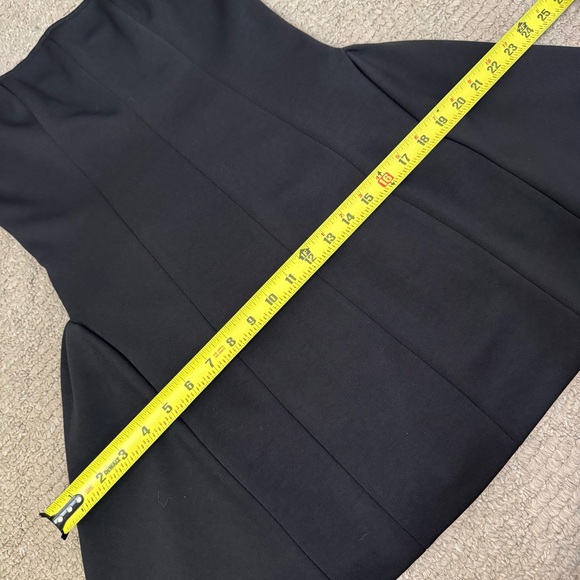 COMMENCE REVOLVE STYLE OLD MONEY  black square neck short dress SIZE M - Picture 12 of 13